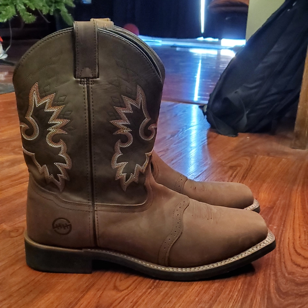 Mens boots